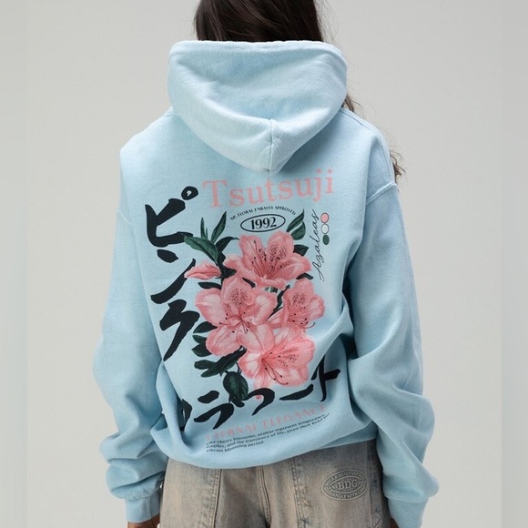 Urban Outfitters BDG Tsutsuji Flower Womens Hoodie Blue Floral Sweatshirt NWT - Picture 2 of 7
